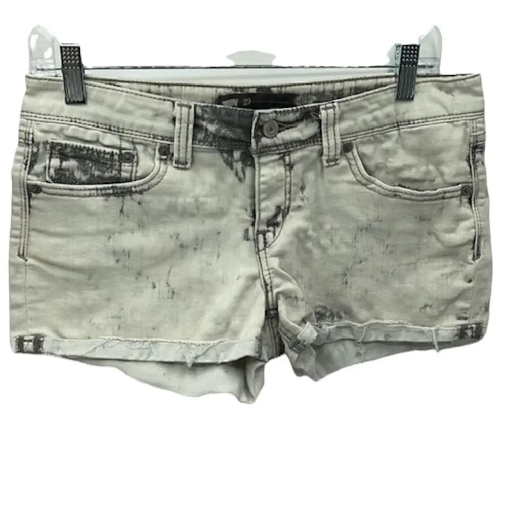 Levi’s bleached distressed reverse tie dye jean shorts jorts 29 EUC bleach dye